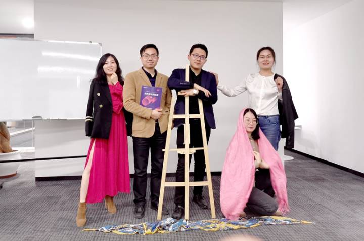 “若想創造非凡，你的表達欲望需要大于恐懼”